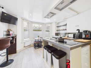 Photo 11- click for photo gallery